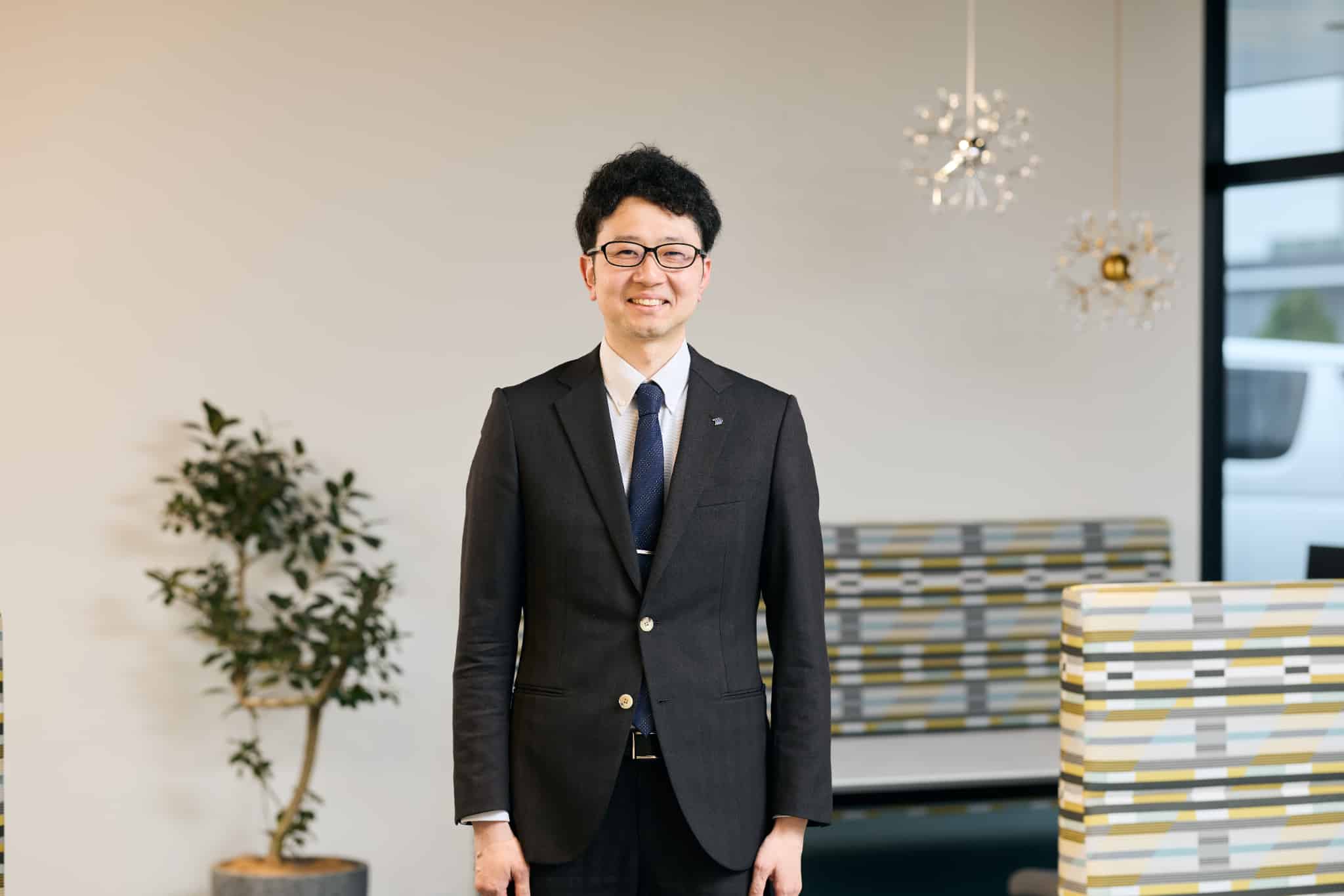 林　頌平